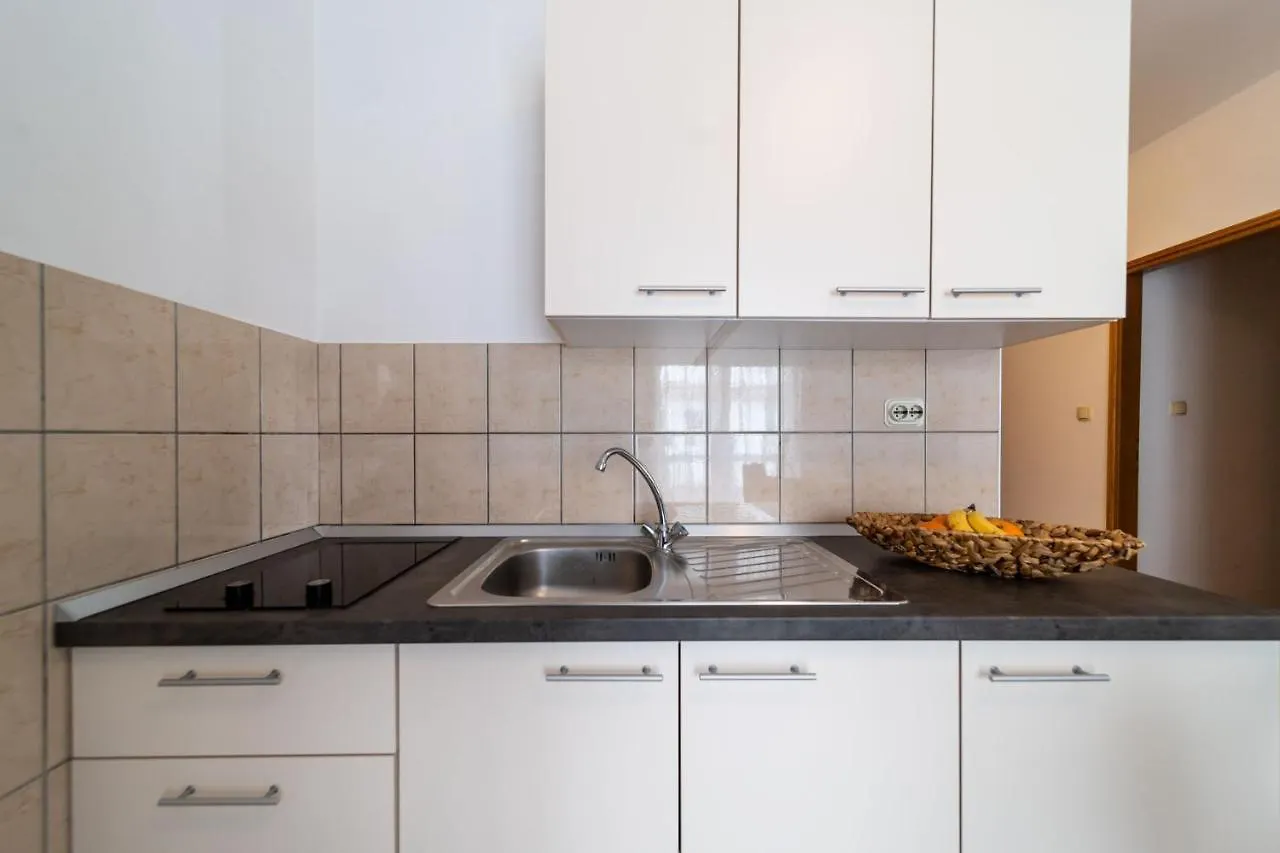 Apartmani Devcic Palit Lejlighed
